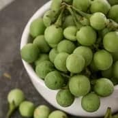 fresh-pea-aubegine-bunch-260nw-1149172682-e1737687136336.webp fresh pea aubegine bunch 260nw 1149172682 e1737687136336